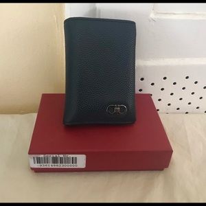 Salvatore ferragamo bi-fold card case